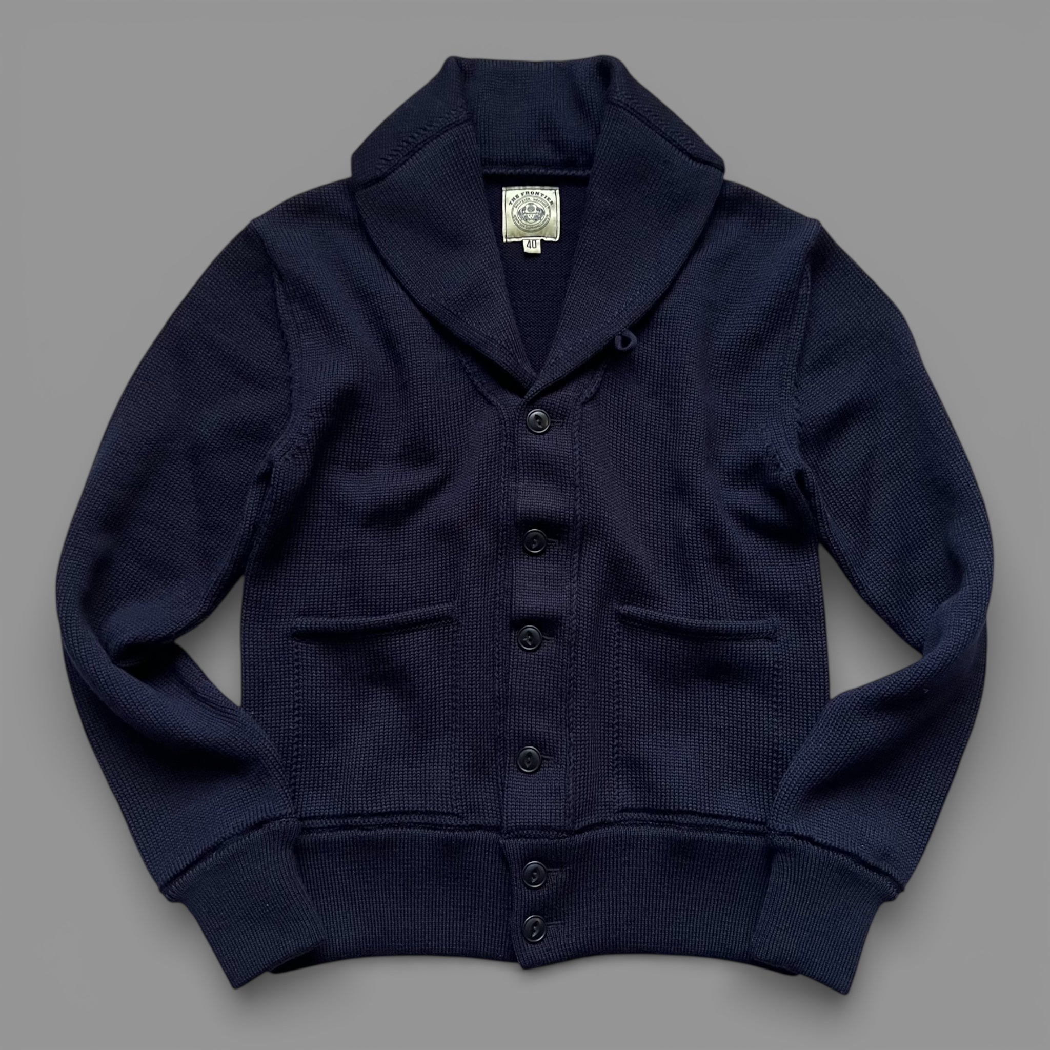 THE FRONTIER CARDIGAN - NAVY